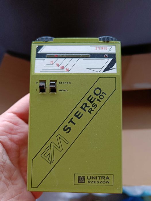 Radio kieszonkowe UNITRA RS 101