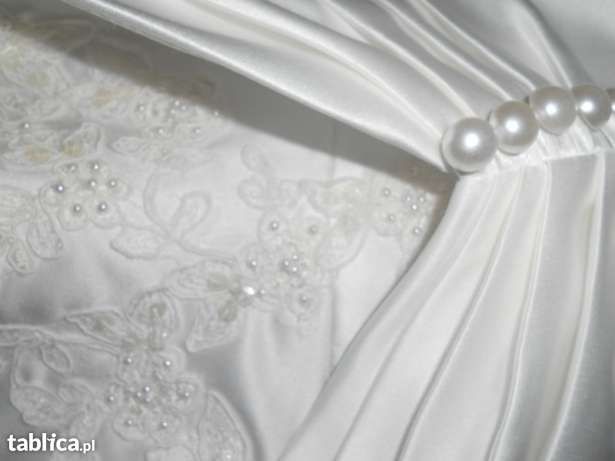 Suknia ślubna; rozm. 38