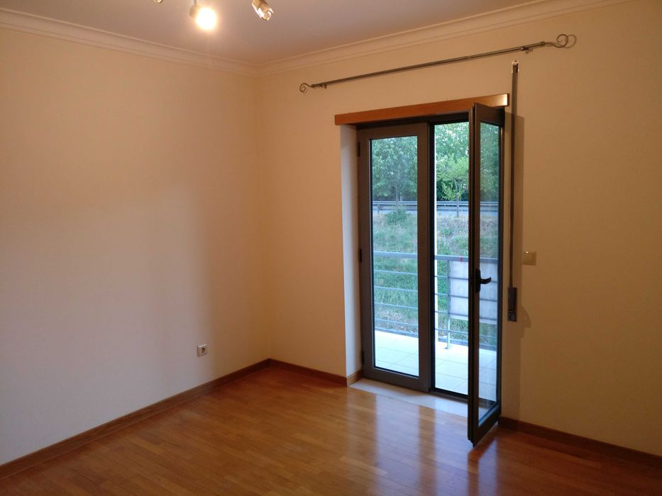 Vende-se moradia T3 centro de Pombal