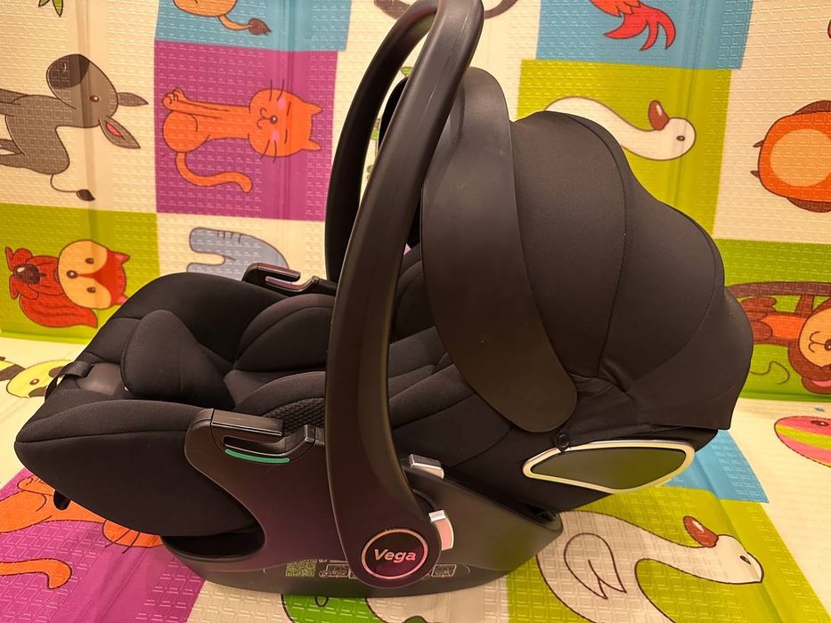 Carrello Vega автокрісло