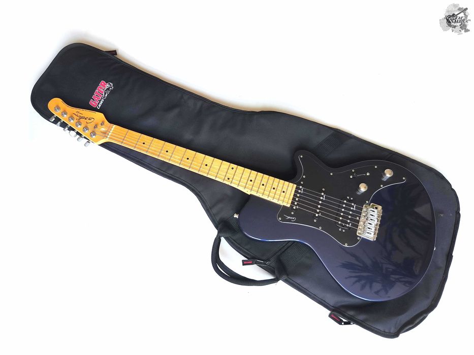 Godin SD model HSS '2007 Tremolo (USA made) Deep Blue Metallic