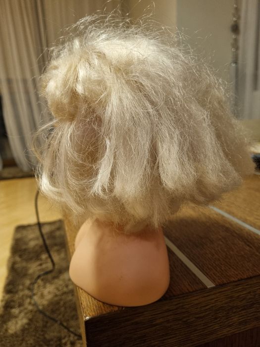 Głowa lalki do stylizacji