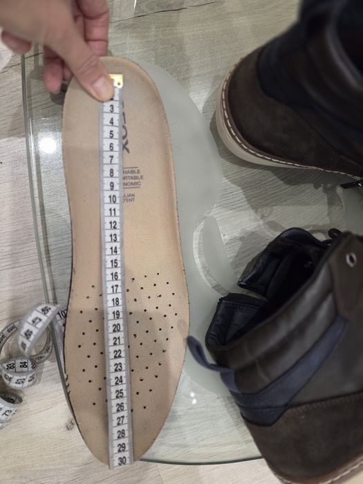 Ботінки Geox  45-46