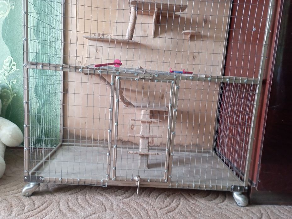 Клітка-вольєр для домашніх тварин