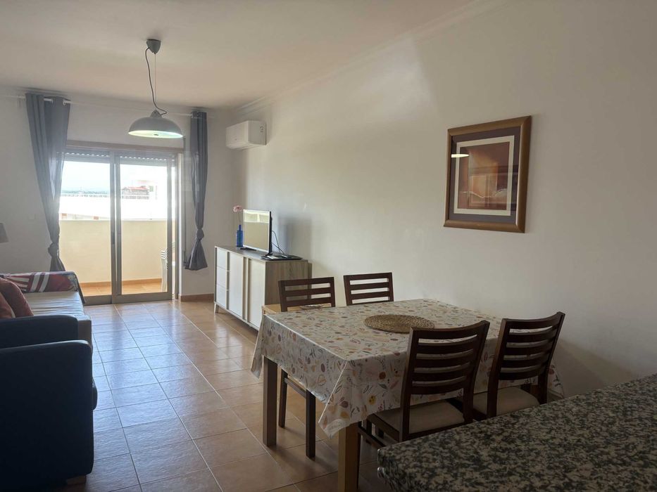 Alugo T1  Monte gordo