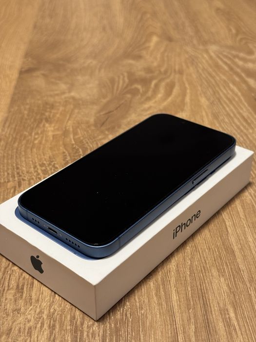 Apple iPhone 13 128GB Niebieski