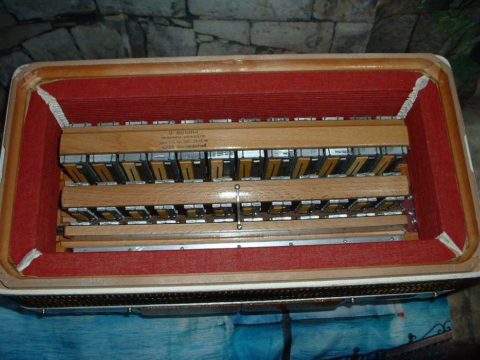 Avenda Acordeao G , N. 817