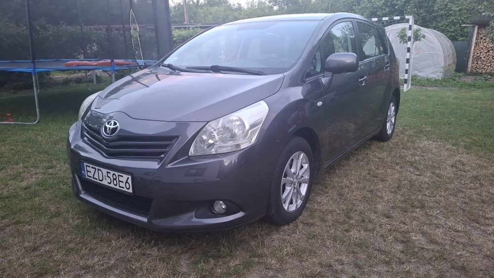 Toyota Verso 2010