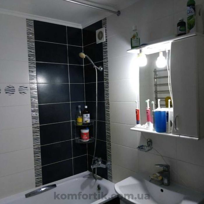 Акумуляторна лампа на гачку Кемпінгова лампа на акумуляторі 60W