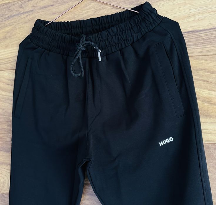 Hugo Boss dres męski komplet spodnie + bluza