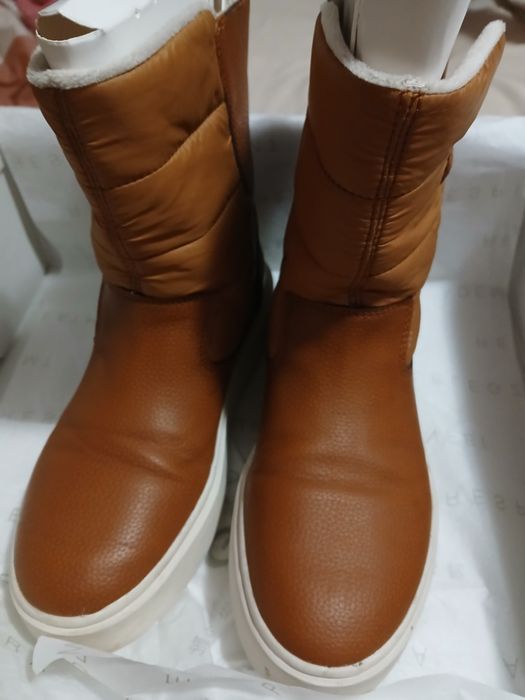 Продам  дитячі зимові сапожки  Geox