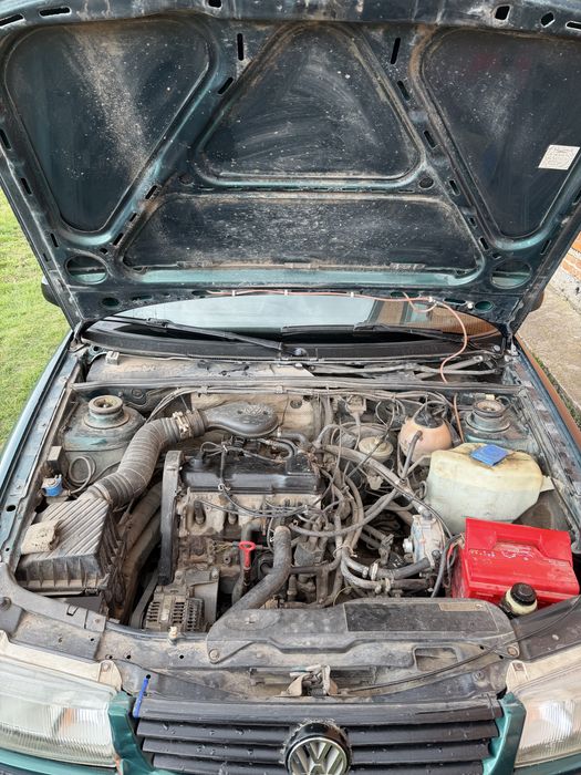PASSAT B4 // 1.8 газ/бензин // 1995 року