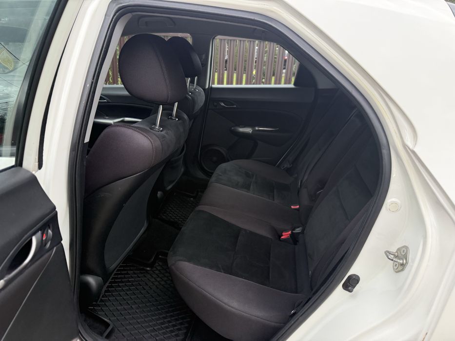 Honda Civic 2011r 1,4 ben + Gaz