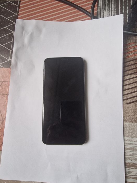 iPhone na gwarancji  w dobrym stanie