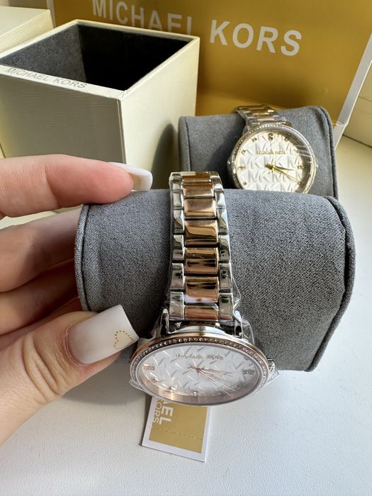 Часи годинник Michael Kors MK4667