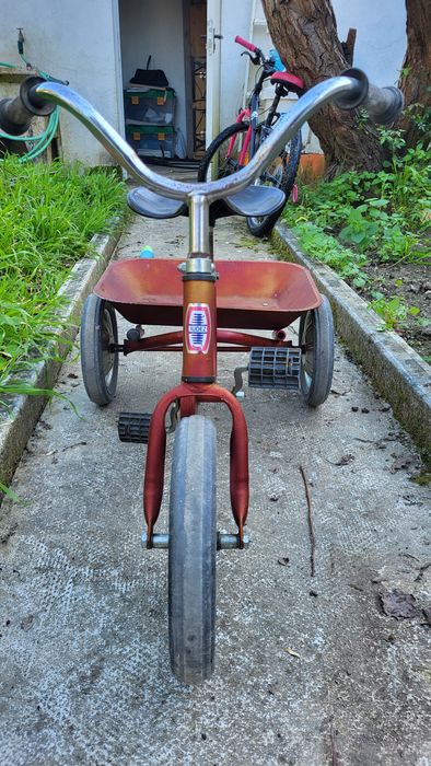 Triciclo para criança