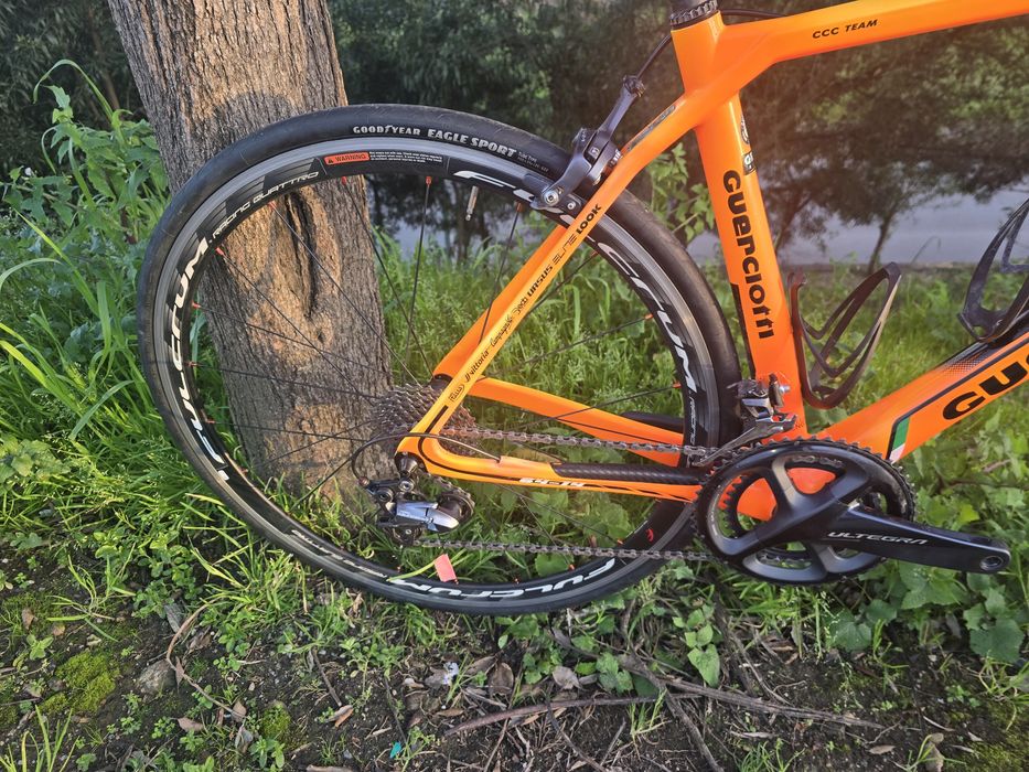 Bicicleta carbono ultegra 11x2v