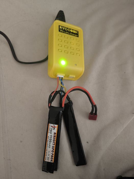 Arma com tudo incluído Airsoft Specna Arma SA E07