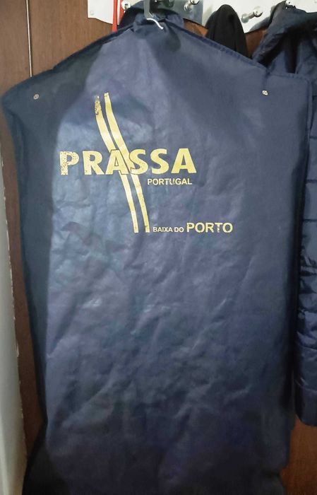 Fato de cerimónia azul royal  (tecido acetinado e brilhante)