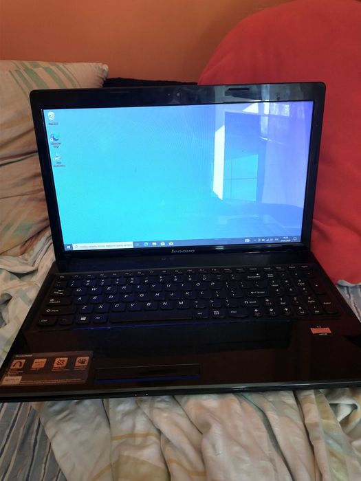 Laptopy Lenovo windows 10