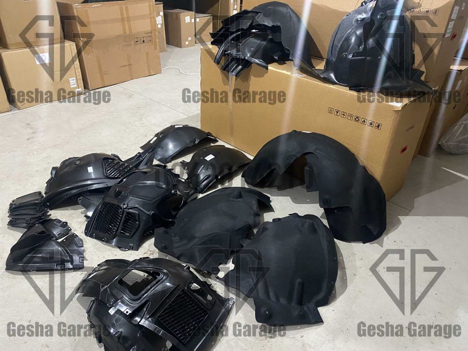 Наявність підкрилок підкрилкі BMW БМВ локер лівий парвий зад передній