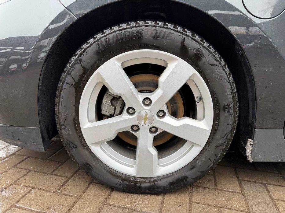 Chevrolet Volt 2014 плагін,гібрид