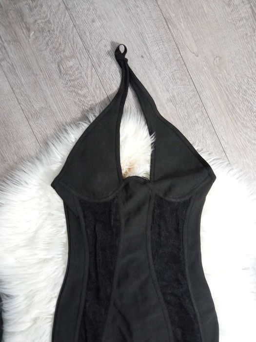 Piękna sukienka idealna na sylwestra