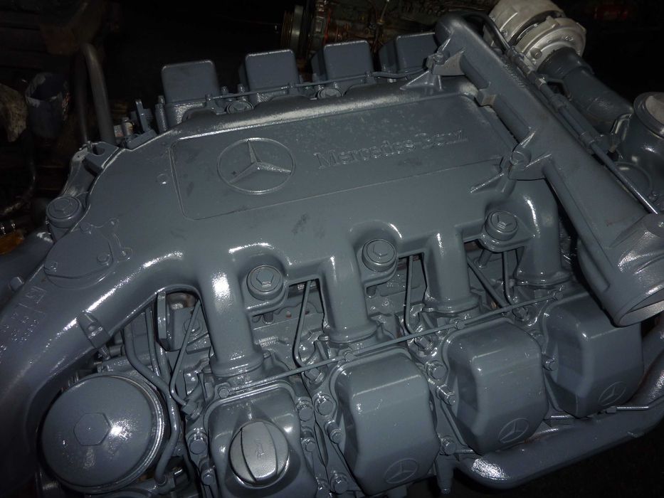 Silnik Mercedes OM 502 V8 Kombajn Clas Jaguar oraz inne wersje Claas