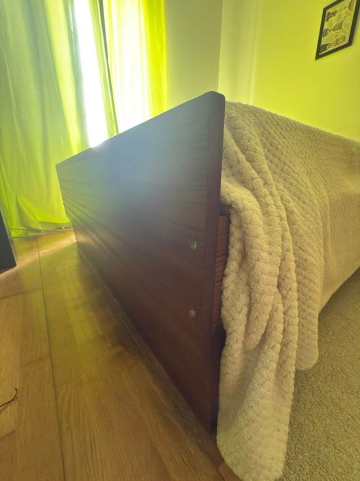 Cama casal sem colchao
