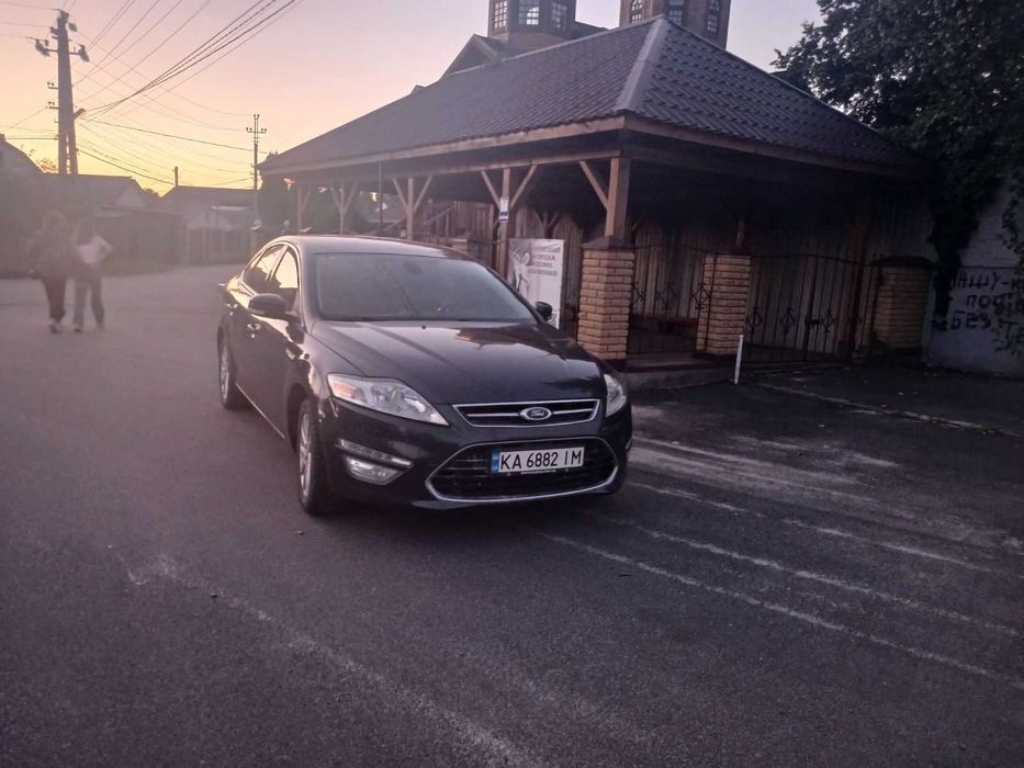 продаеться обмен Ford Mondeo 4 2012