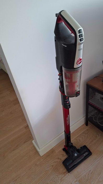 Odkurzacz pionowy Hoover H-Free 500 HF522REW 011