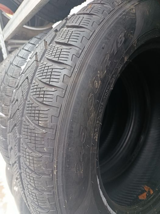 Opony Zimowe 245/60R18 235/60 Pirelli Scorpion Komplet Jasło Montaż
