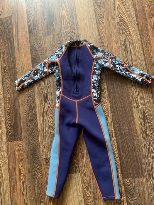 Новий дитячий гідрокостюм Aonyiyi