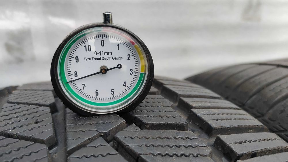 Opony Zimowe 245/50/19 Continental 4szt 7,5mm 2023r