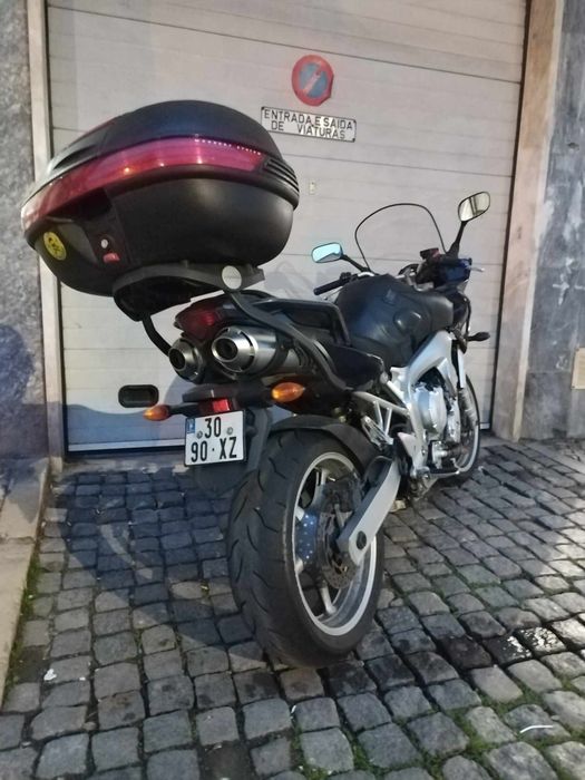 Yamaha FZ 600cc Azul