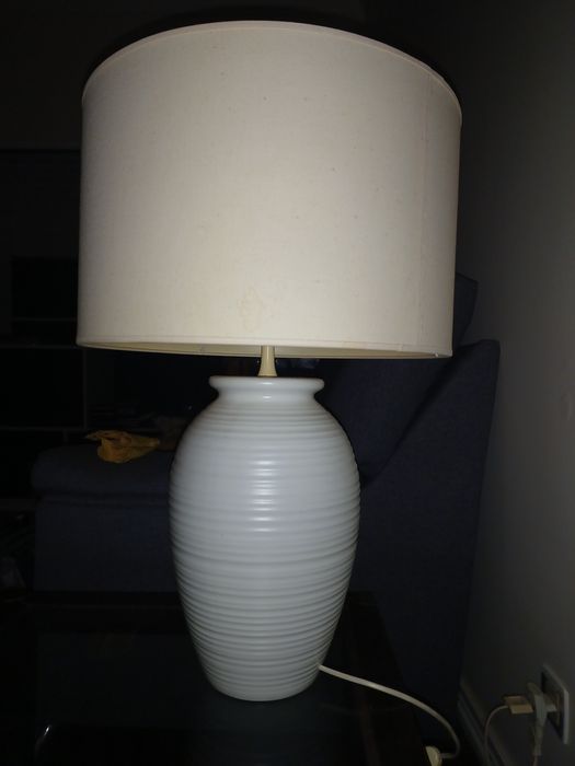 Candeeiro com abajur