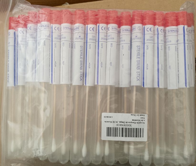 jałowy patyczek wacikowy