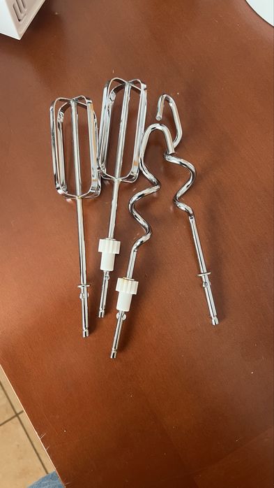 Batedeira eletrica com vaso