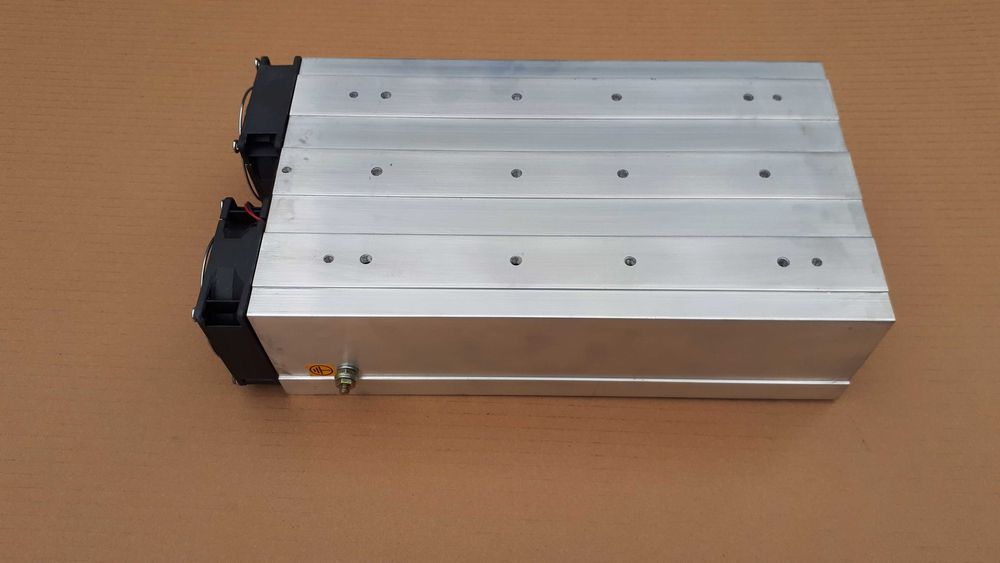 Inwerterowy radiator duży