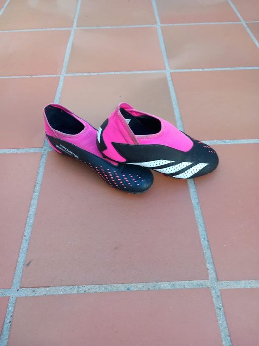 chuteiras Adidas predator