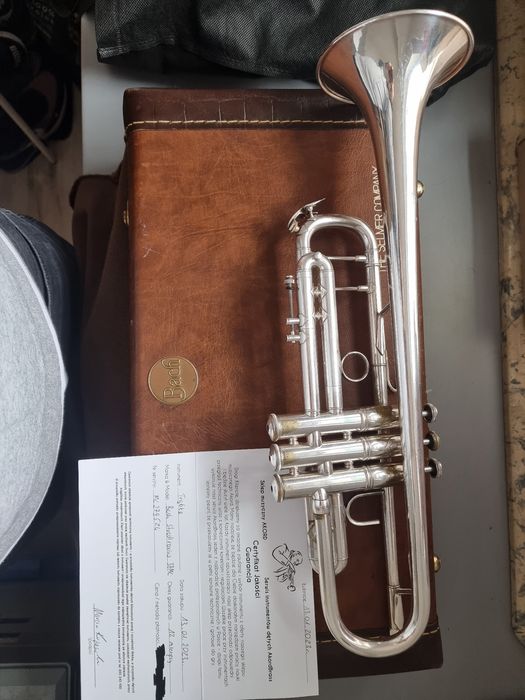 Bach Stradivarius 37
