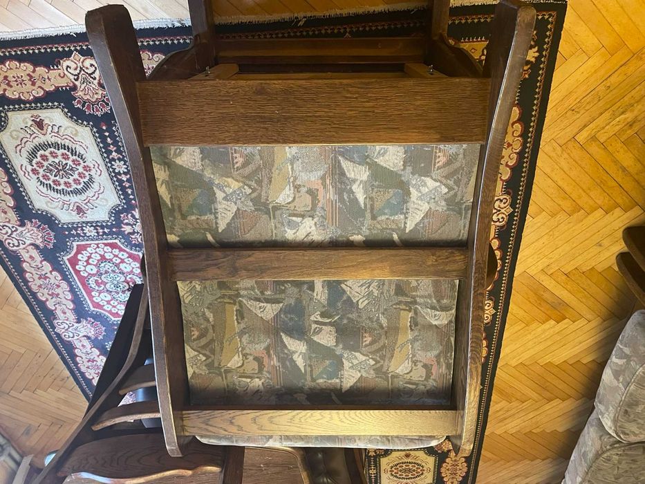 Kanapa i fotele lite drewno