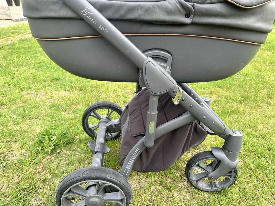 Wózek Roan Bass Soft eko skóra 2 w 1