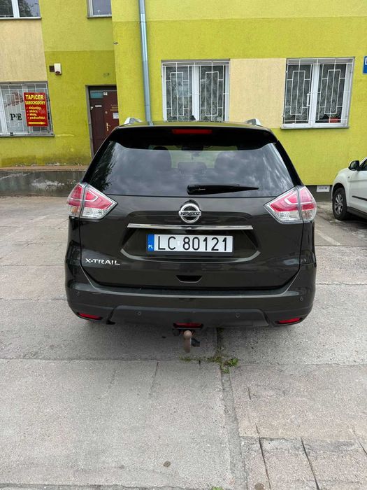 Samochód Nissan X-trail