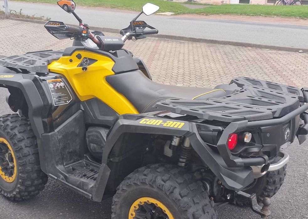 Can-Am Outlander 1000 XT-P