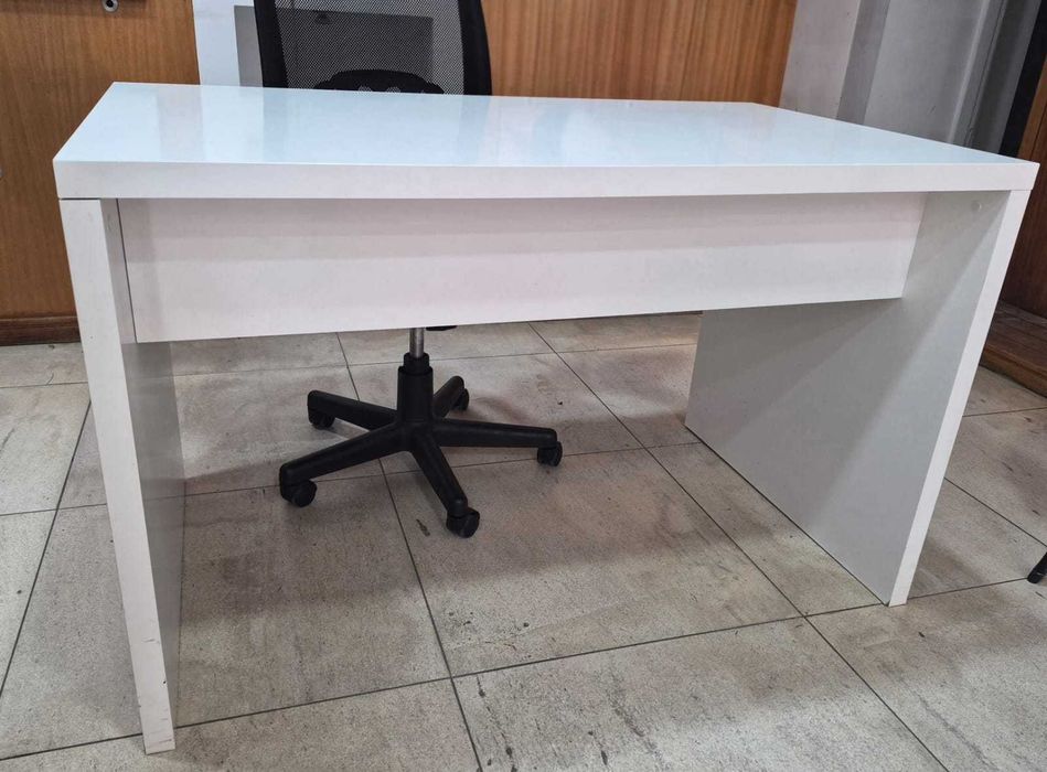 Secretária de Escritório