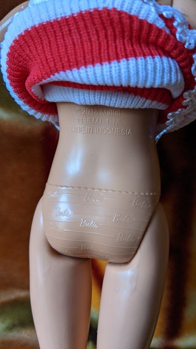 Класичні ляльки барбі Стейси