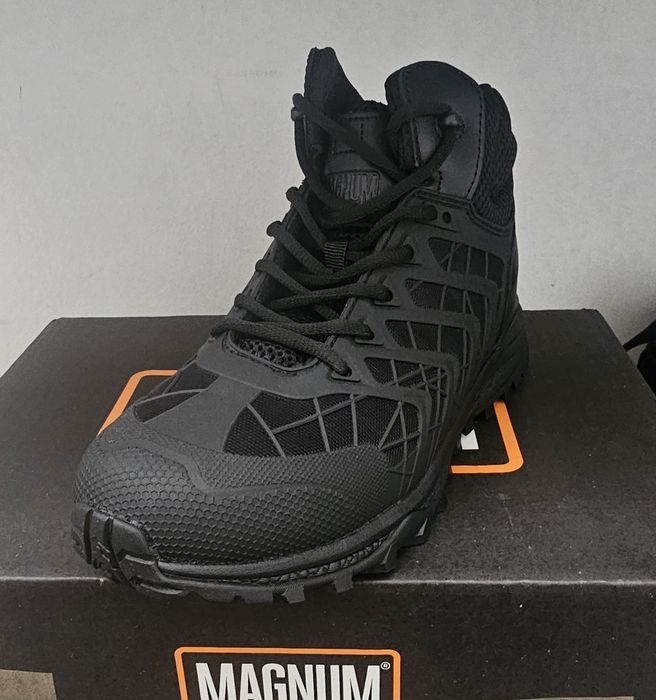 Botas magnun spider urban 5.0