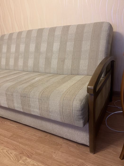 Oddam za darmo wersalke