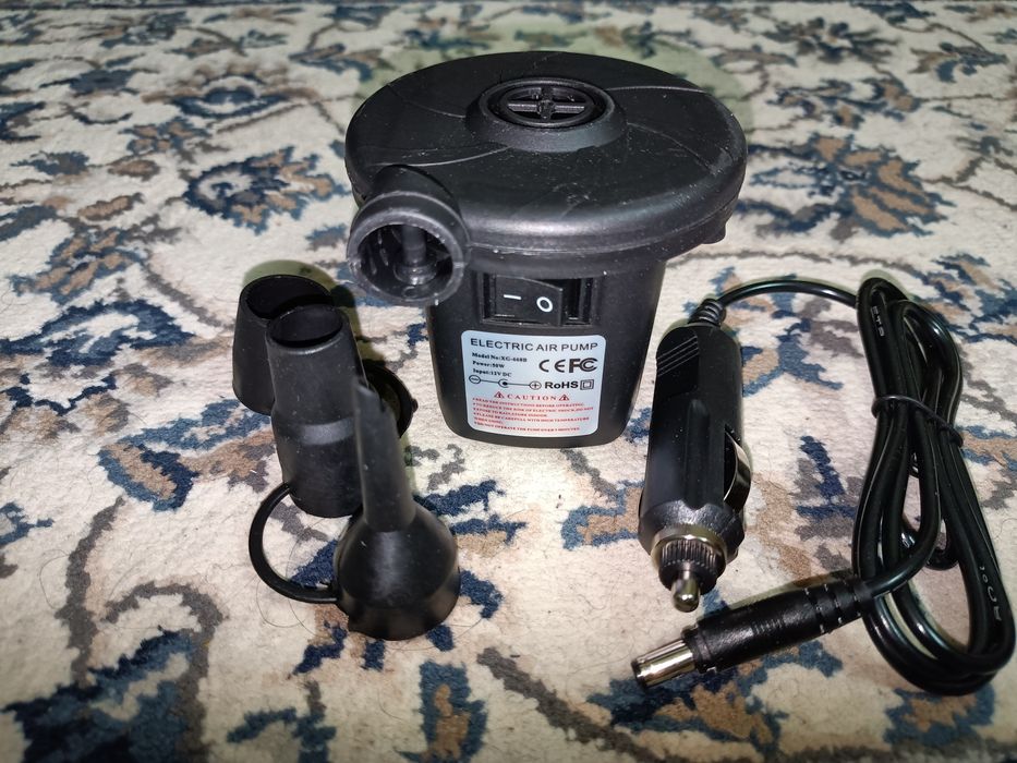 Bomba de ar elétrica 12v bidirecional 0.8PSI com 3 cabeças - novo